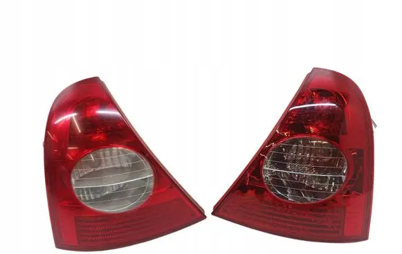 Renault Clio II Rear/tail lights set 