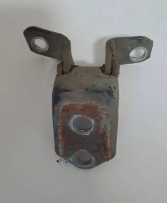 Mazda 6 Front door upper hinge