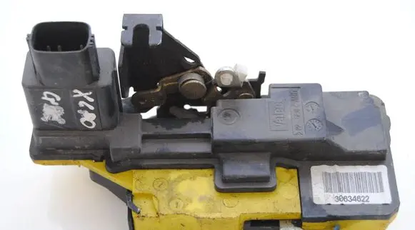 Volvo XC90 Rear door lock 30634622