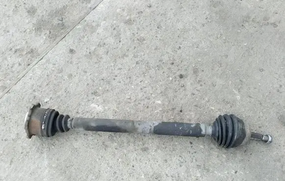Volkswagen PASSAT B4 Front driveshaft