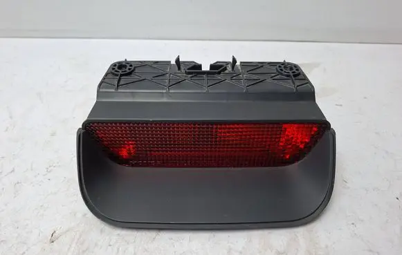 Honda CR-V Third/center stoplight 