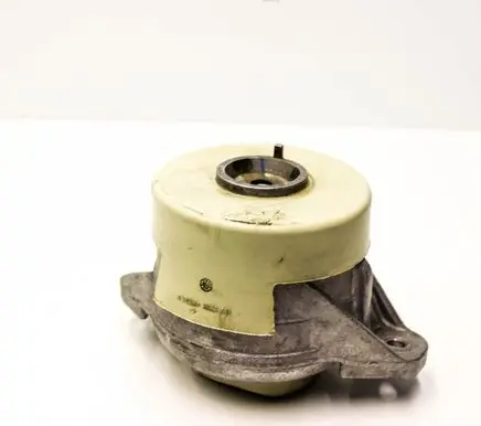 Mercedes-Benz E W213 Engine mount bracket A2382401900