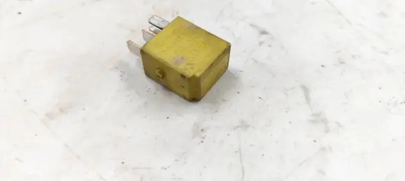 Mercedes-Benz C W203 Other relay 4RD00781402