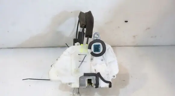 Honda Accord Front door lock