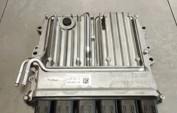 BMW 7 G11 G12 Engine control unit/module 0261S17144 8678936 030109629