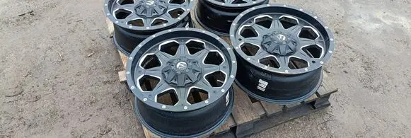 Ford F150 R20 alloy rim 