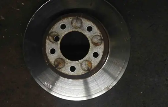 BMW 5 E60 E61 Front brake disc