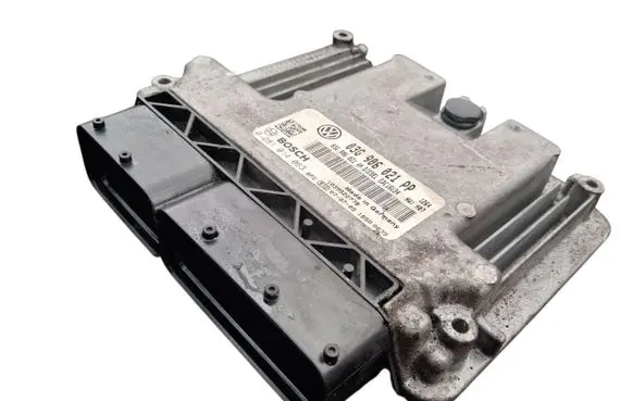 Volkswagen PASSAT B6 Engine control unit/module 03G906021PP 0281014063 03G906021AN