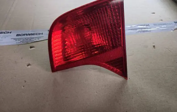 Audi A4 S4 B7 8E 8H Tailgate rear/tail lights 8E5945094A