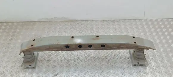 Toyota Avensis T250 Front bumper cross member 