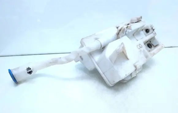 Volvo XC60 Windshield washer fluid reservoir/tank 30753424 30753425 30784333