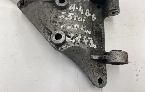 Audi A4 S4 B6 8E 8H A/C compressor mount bracket 059260885F 059260885