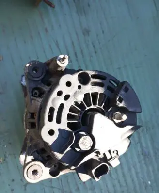 Volvo V70 Generator/alternator 9459093