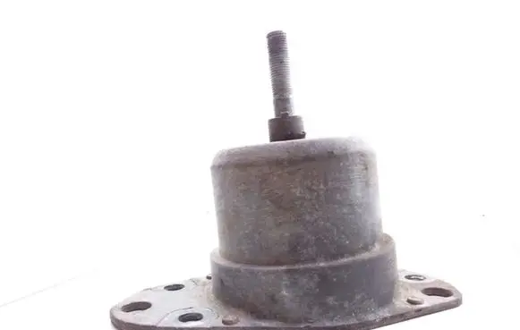 Fiat Punto (176) Engine mount bracket