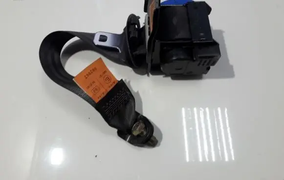 Chevrolet Epica Middle seatbelt (rear) 96499920 C0410-4