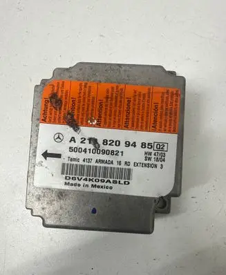 Mercedes-Benz E W211 Airbag control unit/module A2118209485 D6V4K09ASLD 500410090821