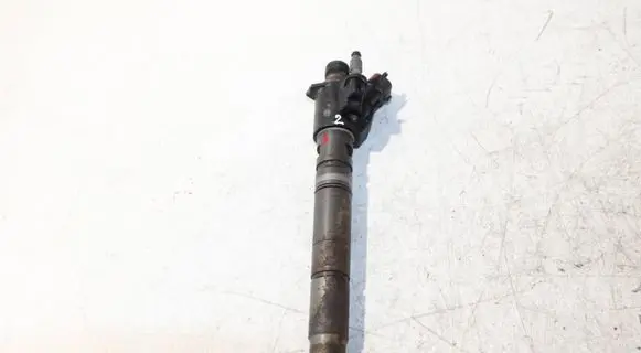 Volvo V70 Fuel injector 31272767 0445116036