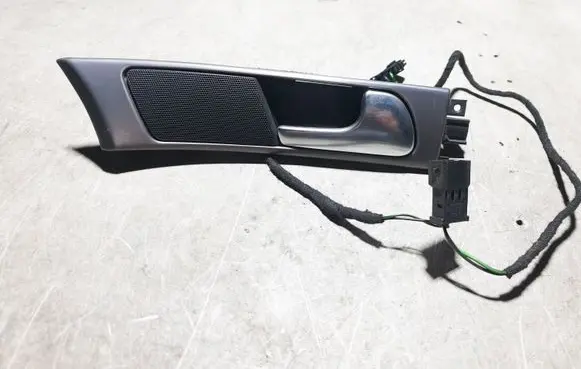 Audi A6 S6 C5 4B Front door interior handle 4B0837020