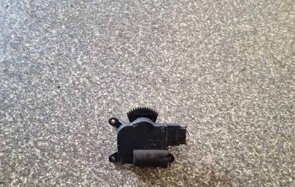 Fiat Punto (199) Air flap motor/actuator 01441875