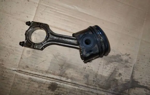 BMW 5 E60 E61 Piston with connecting rod 11247790515