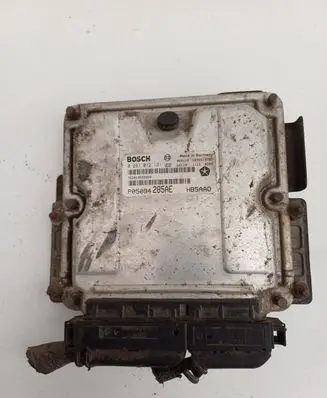 Chrysler Voyager Engine control unit/module P05094285AE 0281012121 1039S12762