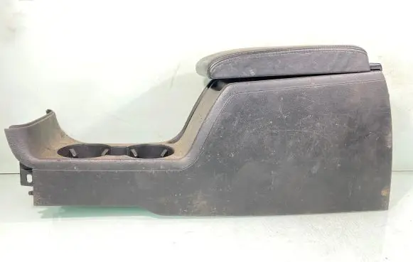 Volkswagen PASSAT B5.5 Armrest 3b0862531