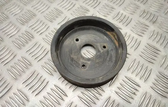 Opel Vivaro Power steering pump pulley 8200357347