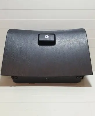 Toyota Corolla E120 E130 Glove box MP5080 5555102060
