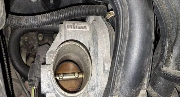 Ford Fiesta Throttle valve 2S6UCC