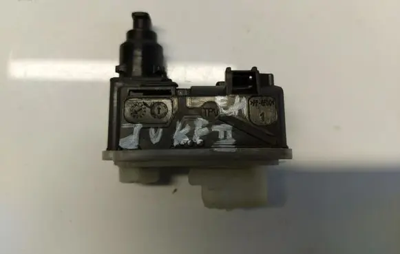 Nissan Juke II F16 Fuel tank cap lock 788269092R