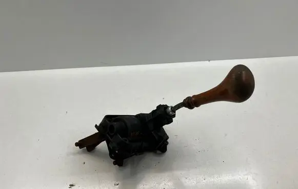 Mercedes-Benz W123 Gear shifter/selector