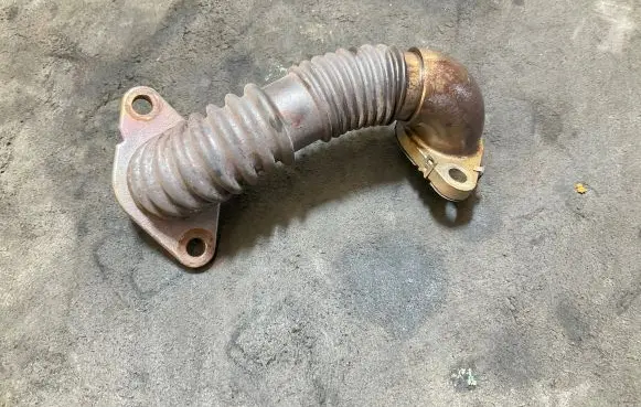 EGR valve line/pipe/hose