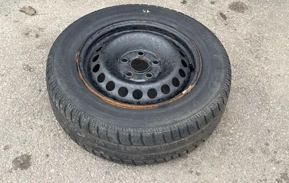 Volkswagen Transporter - Caravelle T5 R16 spare wheel