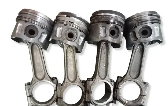 Peugeot 3008 I Piston with connecting rod 10DYZD