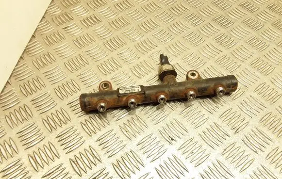 Volvo V50 Fuel main line pipe 9681649580 9658227880 0819149189