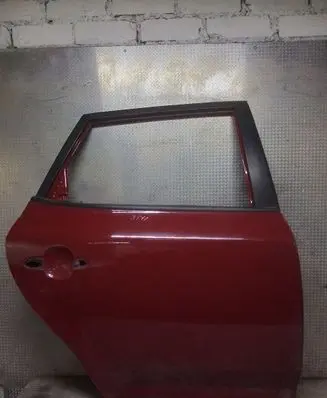 KIA Ceed Rear door