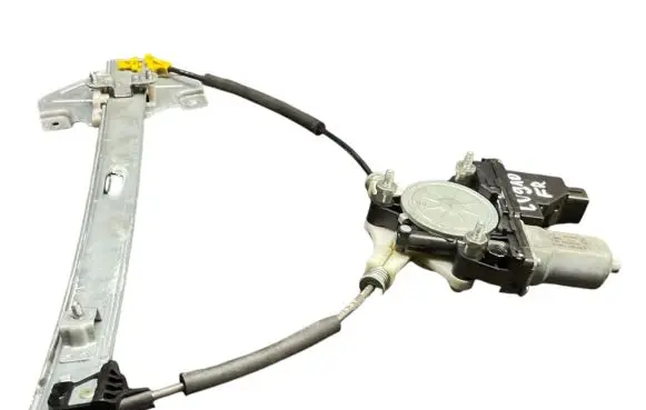 KIA Rio Front door window regulator with motor 824601W010