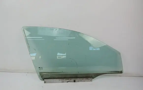 Opel Astra H Front door window glass four-door 