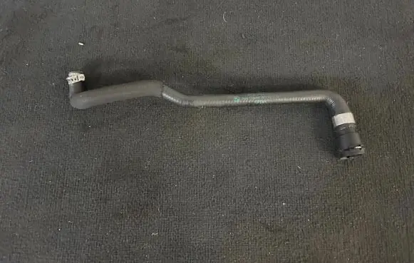 BMW X5 E70 Engine coolant pipe/hose 7536235
