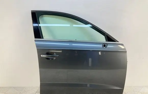 Audi A3 S3 8V Front door 