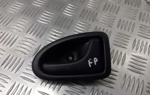 Renault Clio II Rear door interior handle trim 7700415975