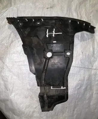 Volvo V70 Front bumper mounting bracket 08693182