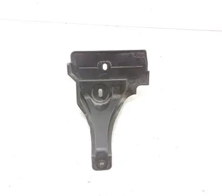 Front bumper mounting bracket