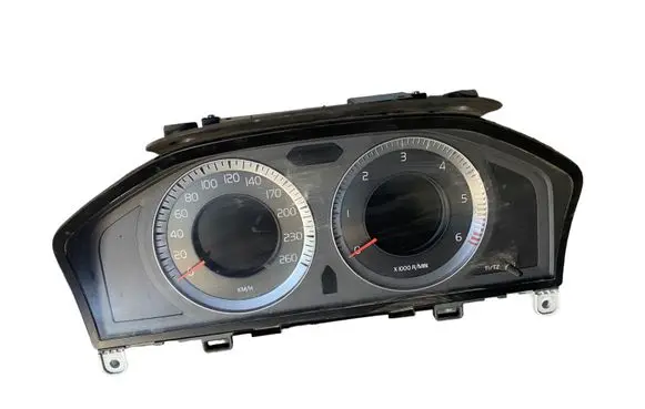 Volvo XC60 Speedometer (instrument cluster) 31270901AA 36002600 69399320U
