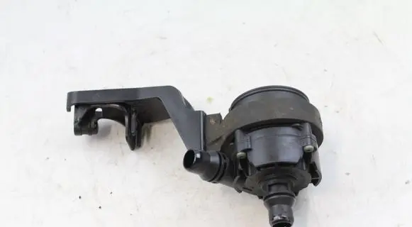 BMW 7 G11 G12 Electric auxiliary coolant/water pump 9372723 8482744 11518482744