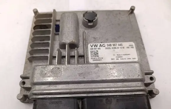 Seat Ibiza IV (6J,6P) Engine control unit/module 04B907445 28459901