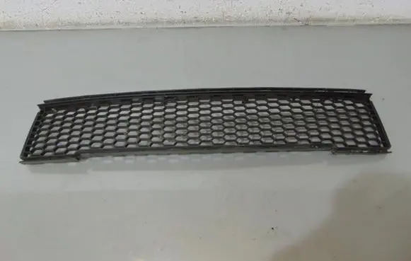 Fiat 500 Abarth Front bumper lower grill