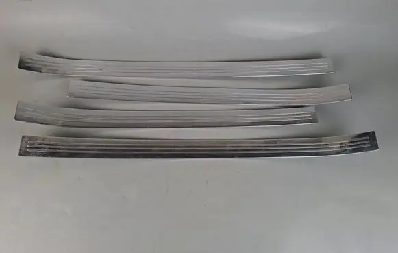 Mercedes-Benz S W221 sill trim set (inner) A2216801935 A2216802035