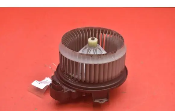 Toyota Auris E180 Heater fan/blower AV272700-8085