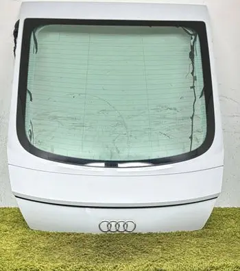 Audi TT TTS RS Mk3 8S Tailgate/trunk/boot lid 8s8827025